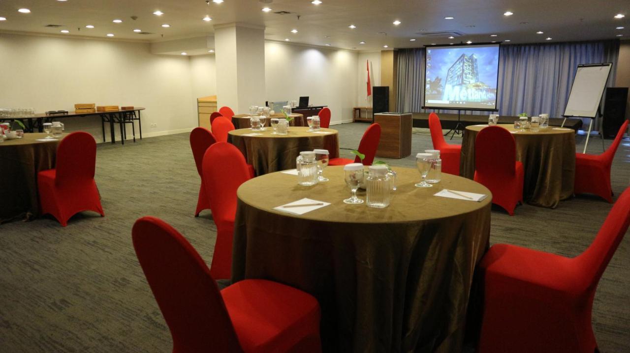 Metland Hotel Cirebon Dış mekan fotoğraf