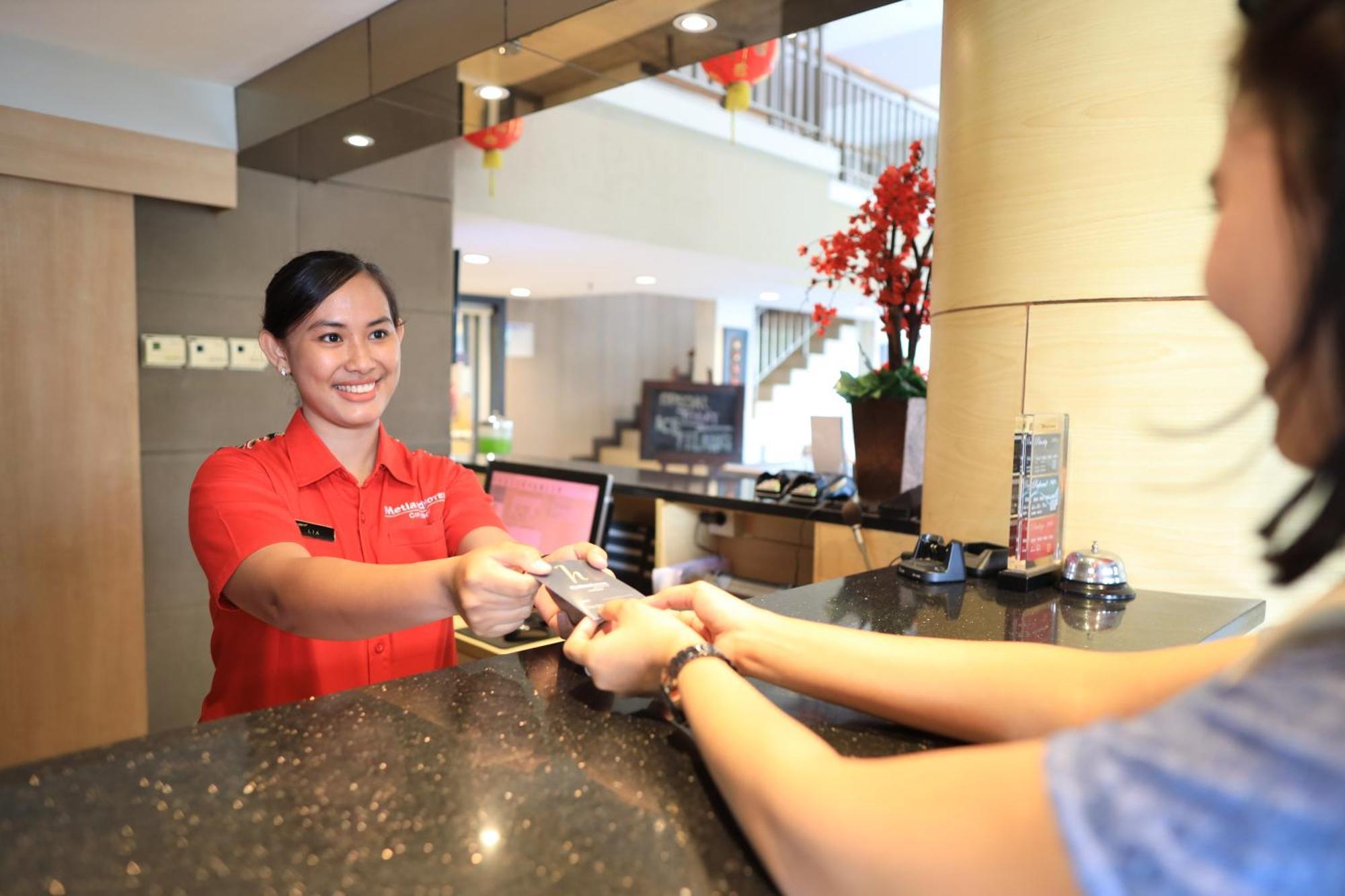 Metland Hotel Cirebon Dış mekan fotoğraf
