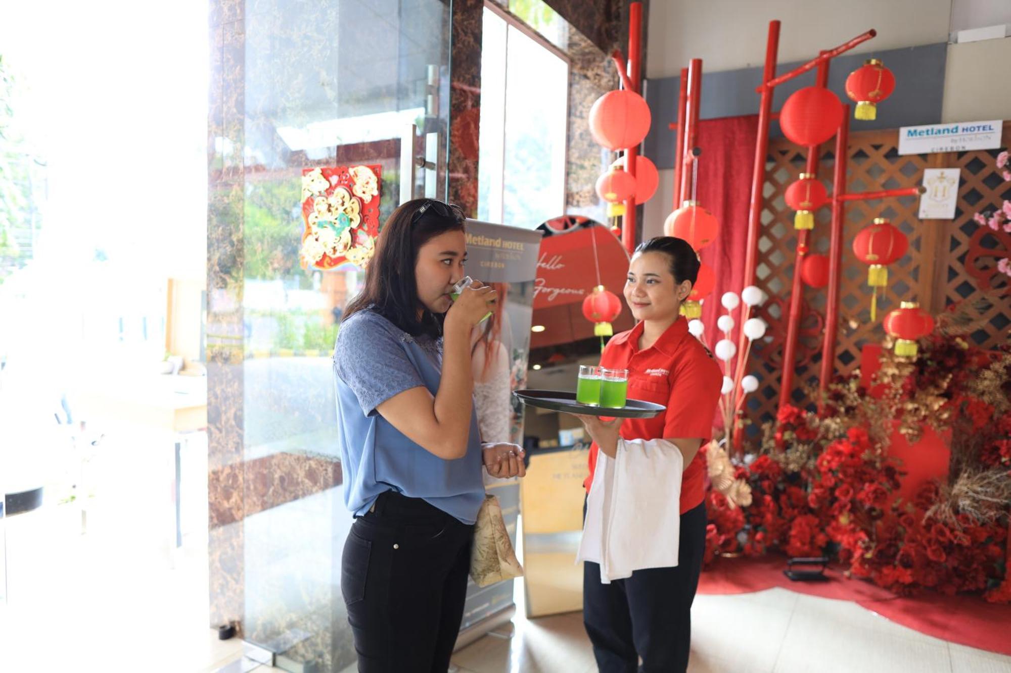 Metland Hotel Cirebon Dış mekan fotoğraf