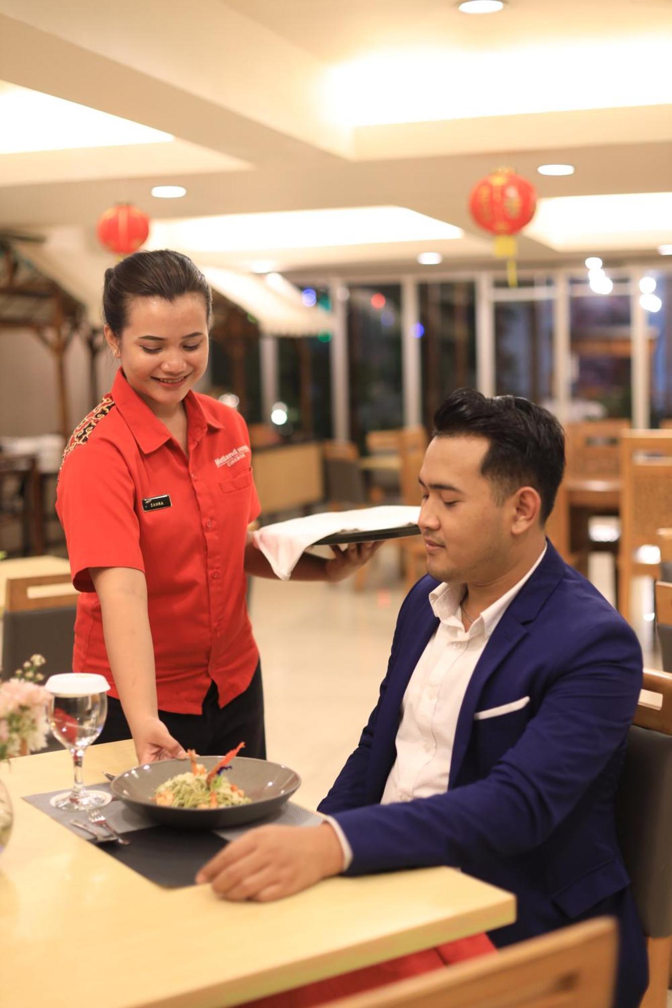 Metland Hotel Cirebon Dış mekan fotoğraf