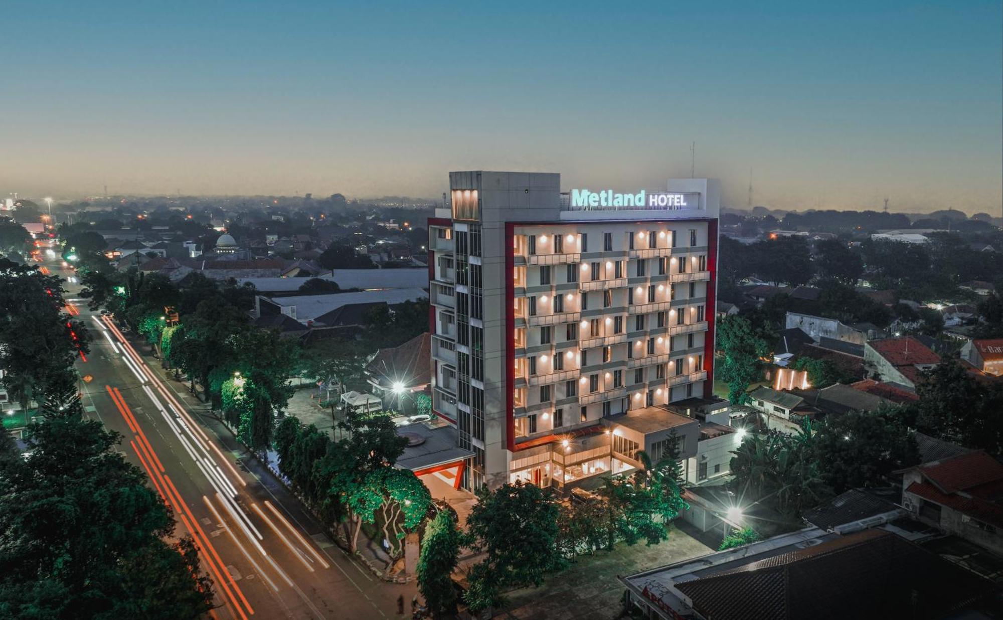 Metland Hotel Cirebon Dış mekan fotoğraf
