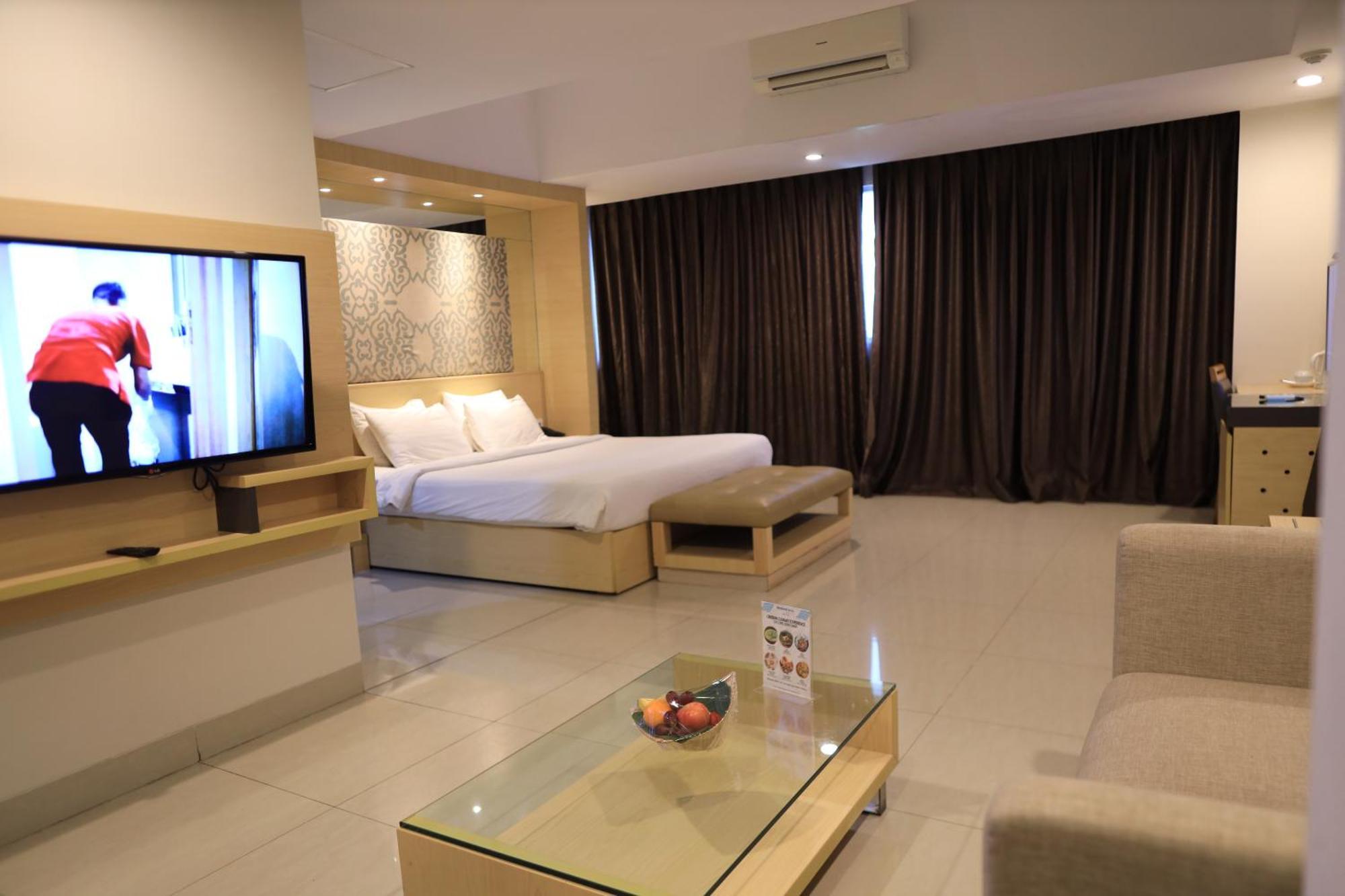 Metland Hotel Cirebon Dış mekan fotoğraf