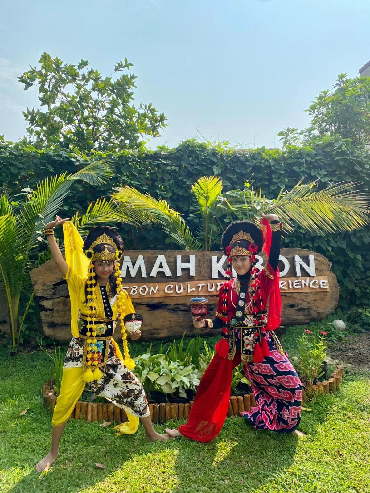 Metland Hotel Cirebon Dış mekan fotoğraf